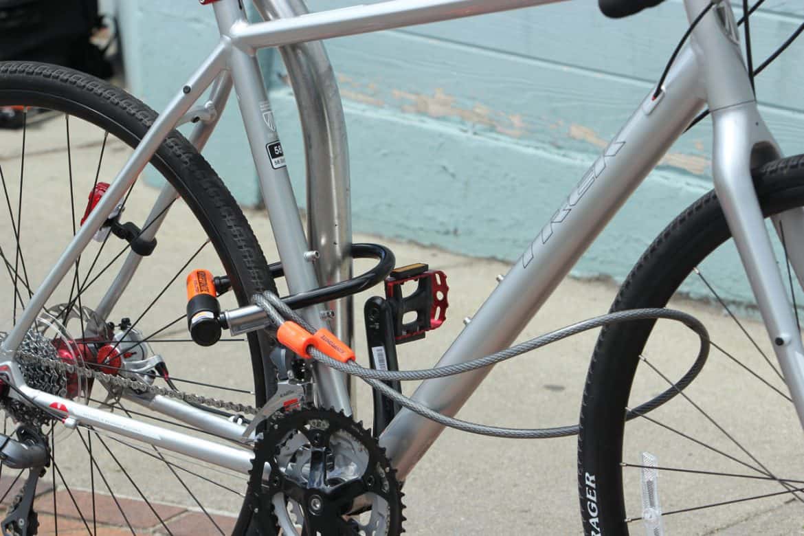Posisi gembok yang aman pada sepeda